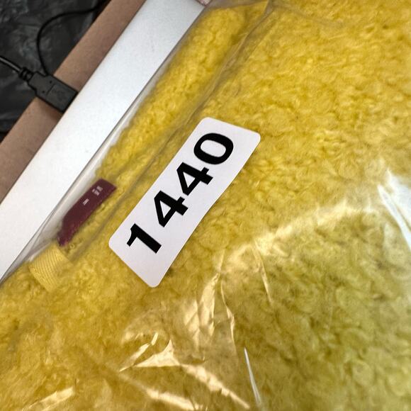 Pilcro Anthropologie Sweater Womens Medium Yellow Oversized Wool Cozy Chunky - Picture 13 of 13